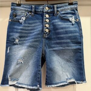 KanCan Button-Up Distressed Jean Shorts Size Small